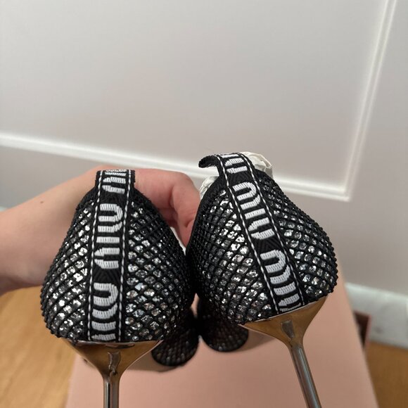 NWT Miu Miu Pointed Toe Pumps Black Mesh Silver Glitter High Heels 35.5 - Picture 9 of 12